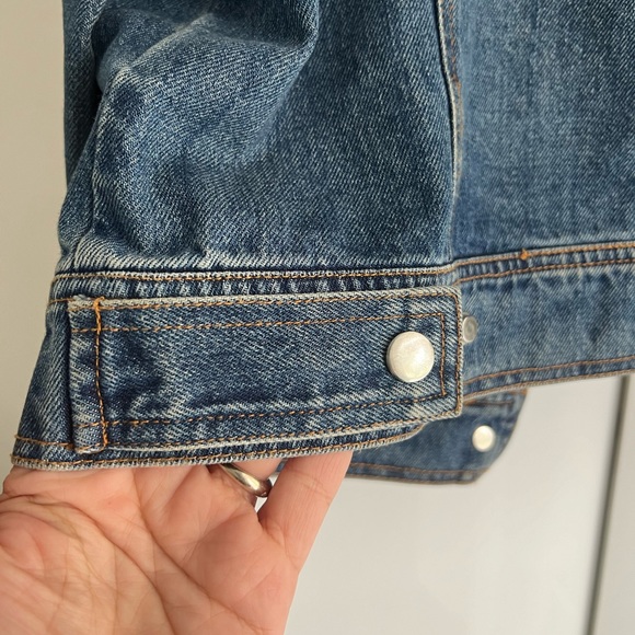 Jean Jacket - Picture 7 of 8